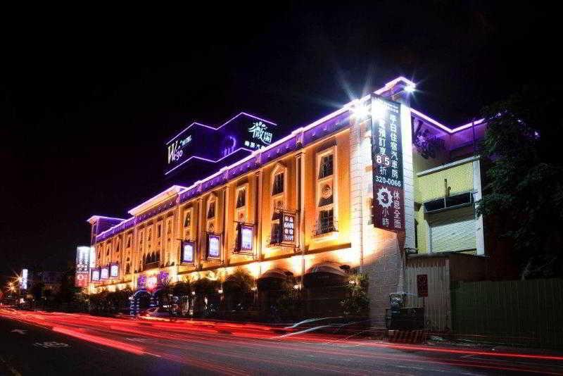 Wego Boutique Hotel Taoyuan Bagian luar foto